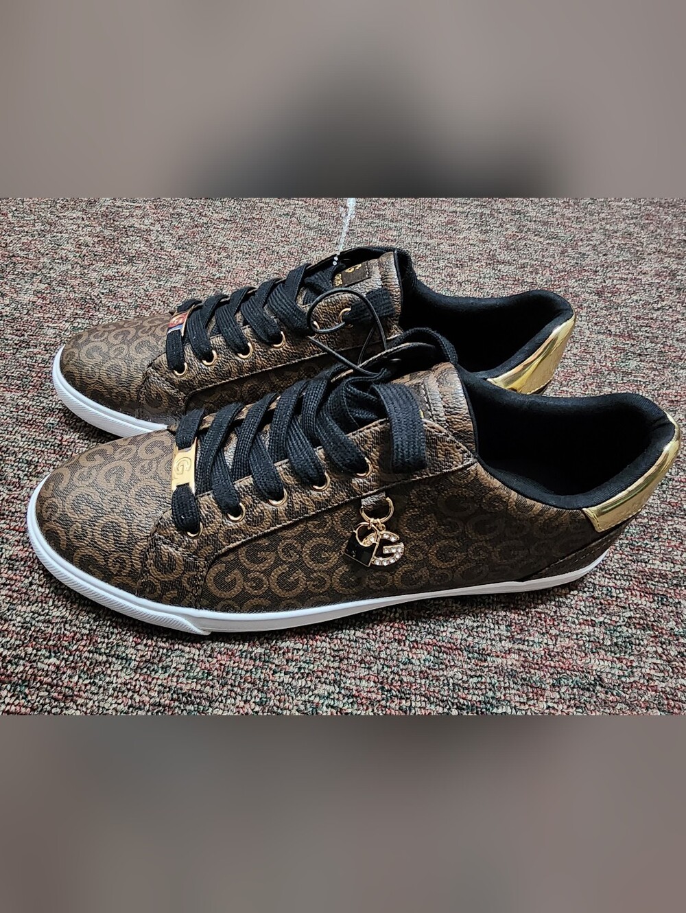 Women's Brown Patterned Low-Top Sneakers with Gold Heel Accent